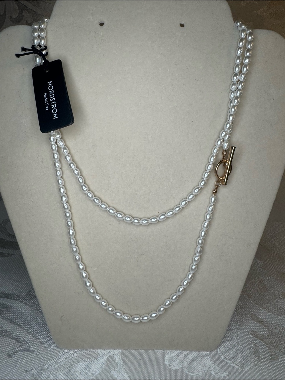 NWT Nordstrom Pearl Long Layered Necklace in White with Gold Toggle - Picture 1 of 1